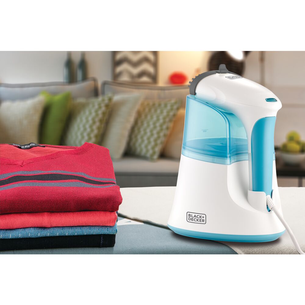 Black+Decker Hand Garment Steamer 1200W - PGST120 (4) Black+Decker Hand Garment Steamer 1200W - PGST120