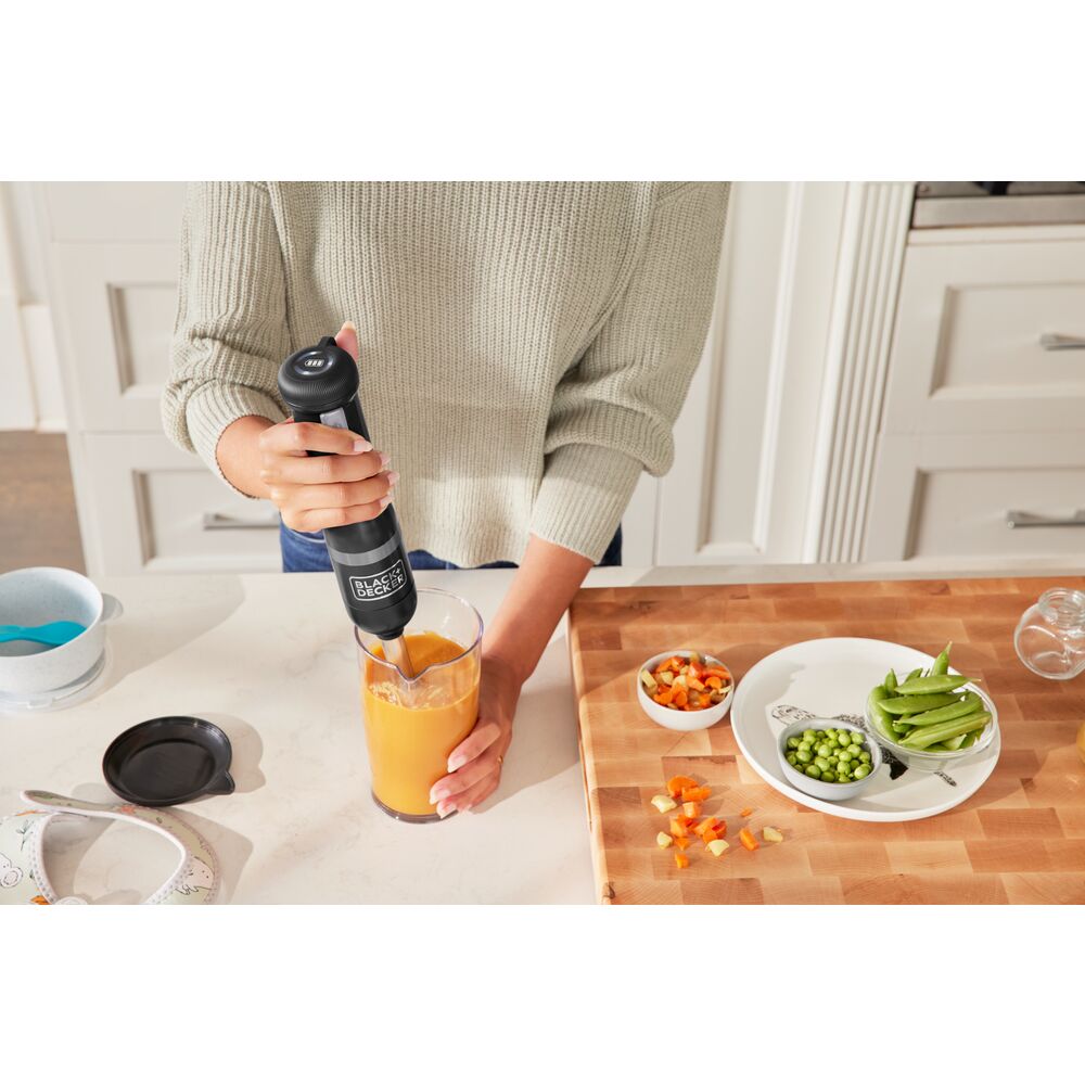 Black+Decker Wireless Hand Blender 5 Speeds – BCKM1012KB (2) Black+Decker Wireless Hand Blender 5 Speeds – BCKM1012KB