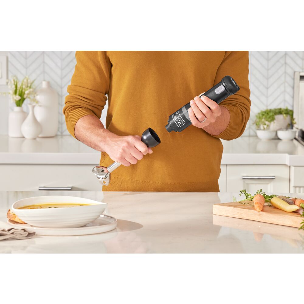 Black+Decker Wireless Hand Blender 5 Speeds – BCKM1012KB (3) Black+Decker Wireless Hand Blender 5 Speeds – BCKM1012KB
