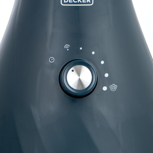 B+D-Garment-Steamer-GST1820